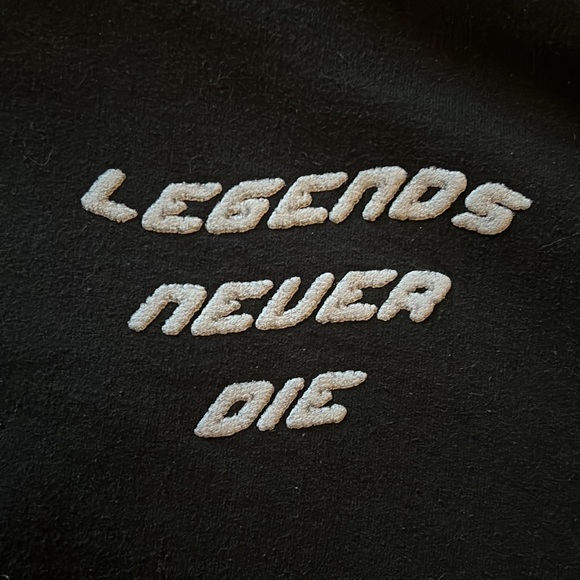 ᴊᴜɪᴄᴇ ᴡʀʟᴅ x ꜰᴀᴢᴇ ᴄʟᴀɴ ᴄʟᴏᴜᴅꜱ ʜᴏᴏᴅɪᴇ - Picture 6 of 7